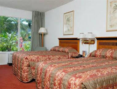 Ramada By Wyndham Fort Lauderdale Airport/Cruise Port Dania Beach Eksteriør billede